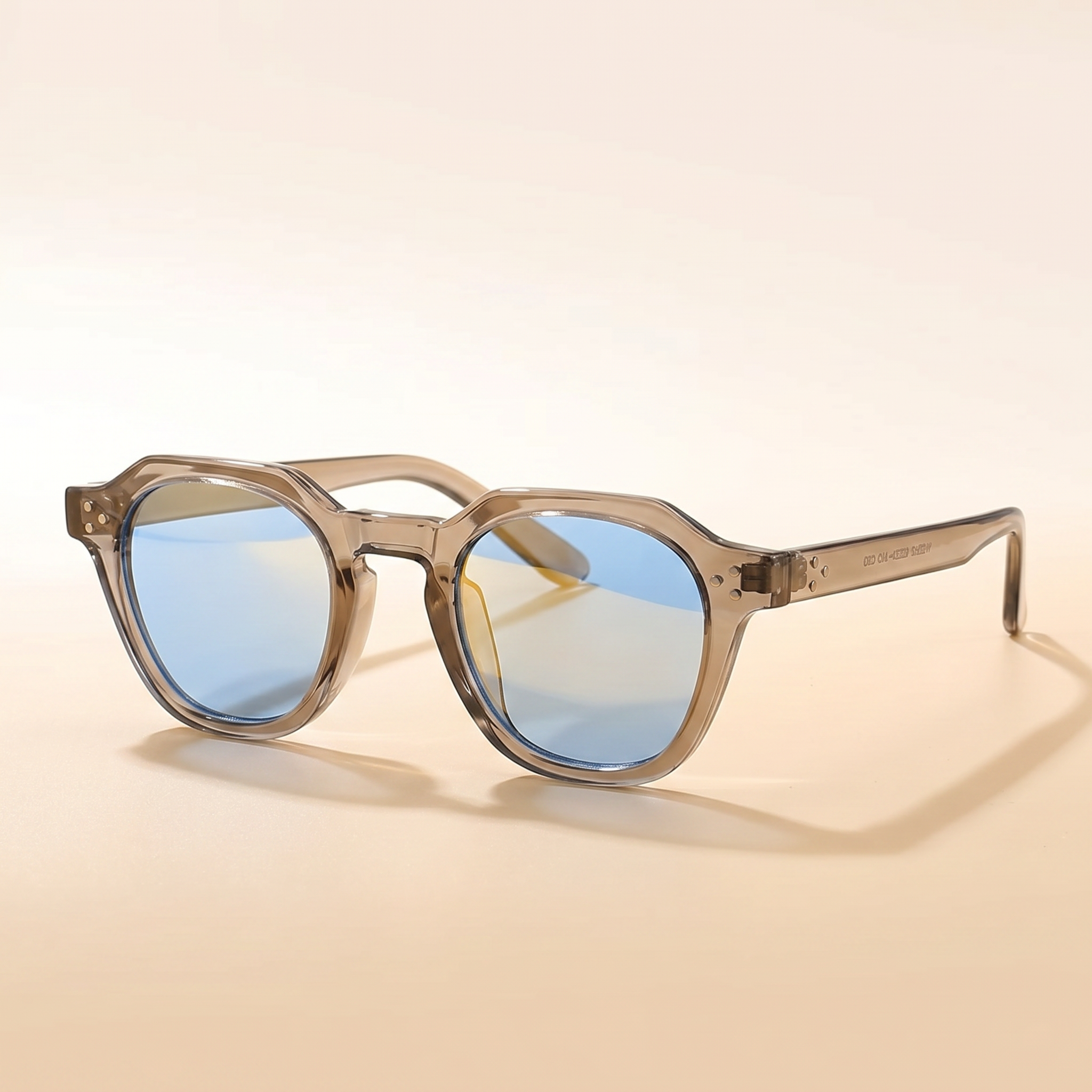 RetroShade™ - Klassieke stijl. Moderne bescherming.